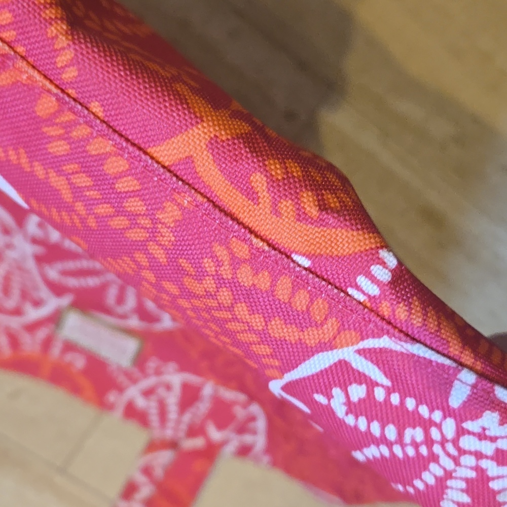 Lilly Pulitzer for Estee Lauder Pink/Orange Sand Dollar Print Tote Bag - Picture 4 of 7